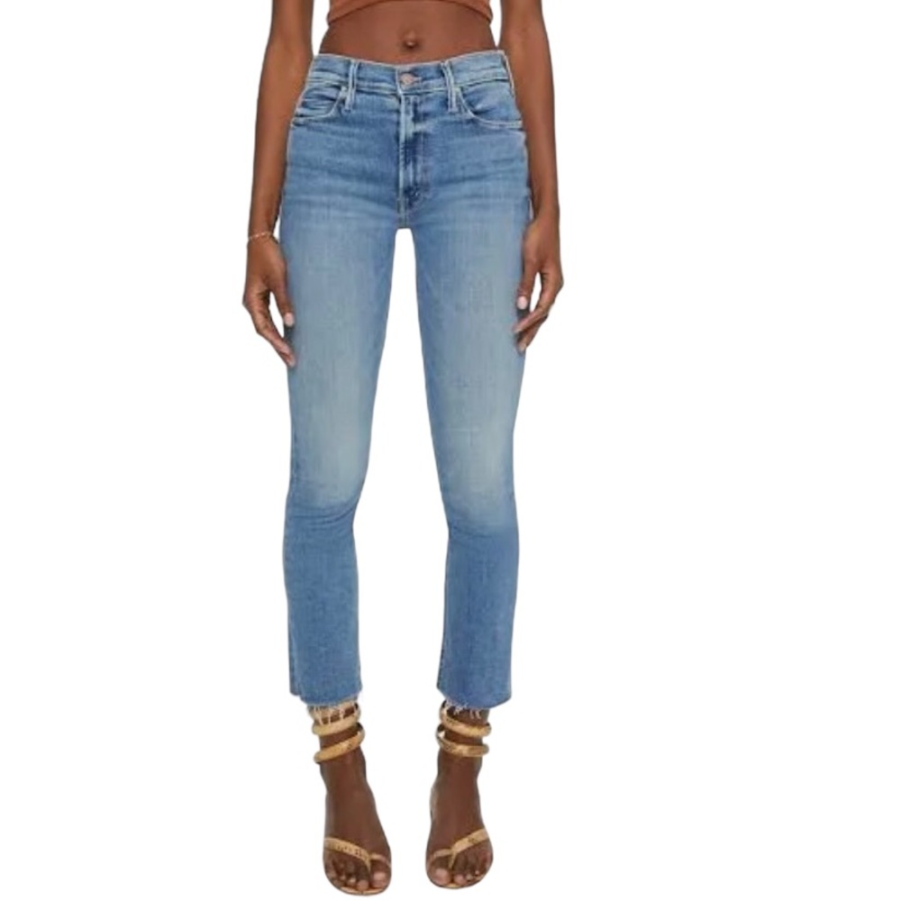 MOTHER The Mid Rise Dazzler Ankle Fray Size 30 in Reading by the Pool